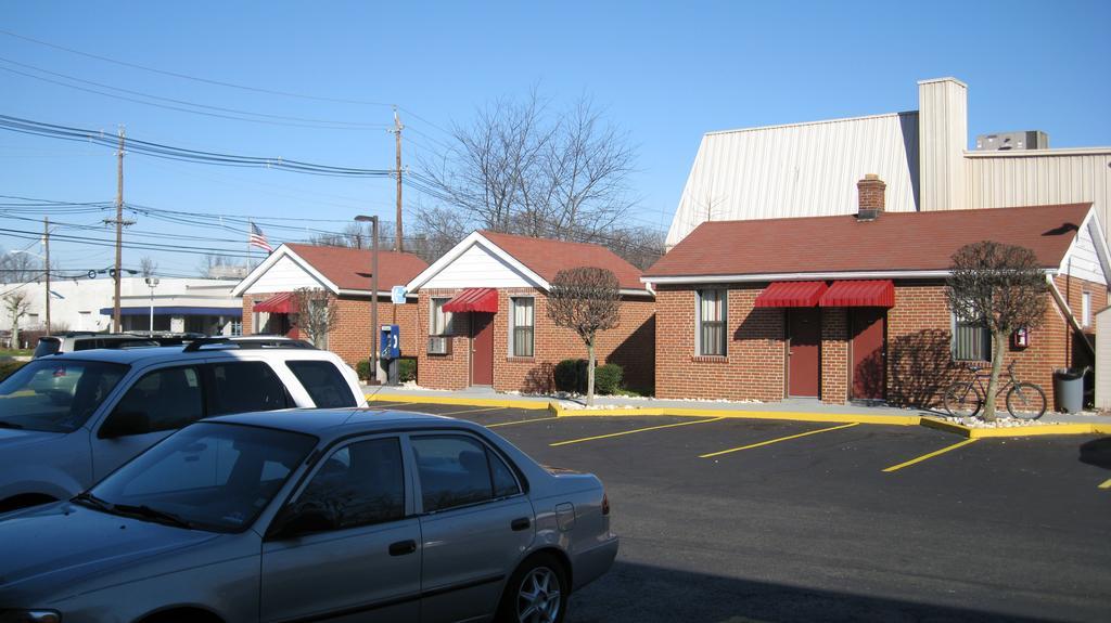 Mounts Motel Lawrenceville Kültér fotó