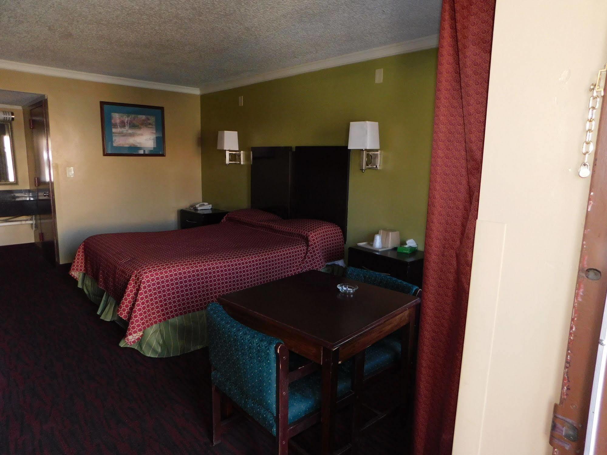 Mounts Motel Lawrenceville Kültér fotó